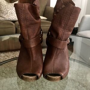 Leather brown Booties